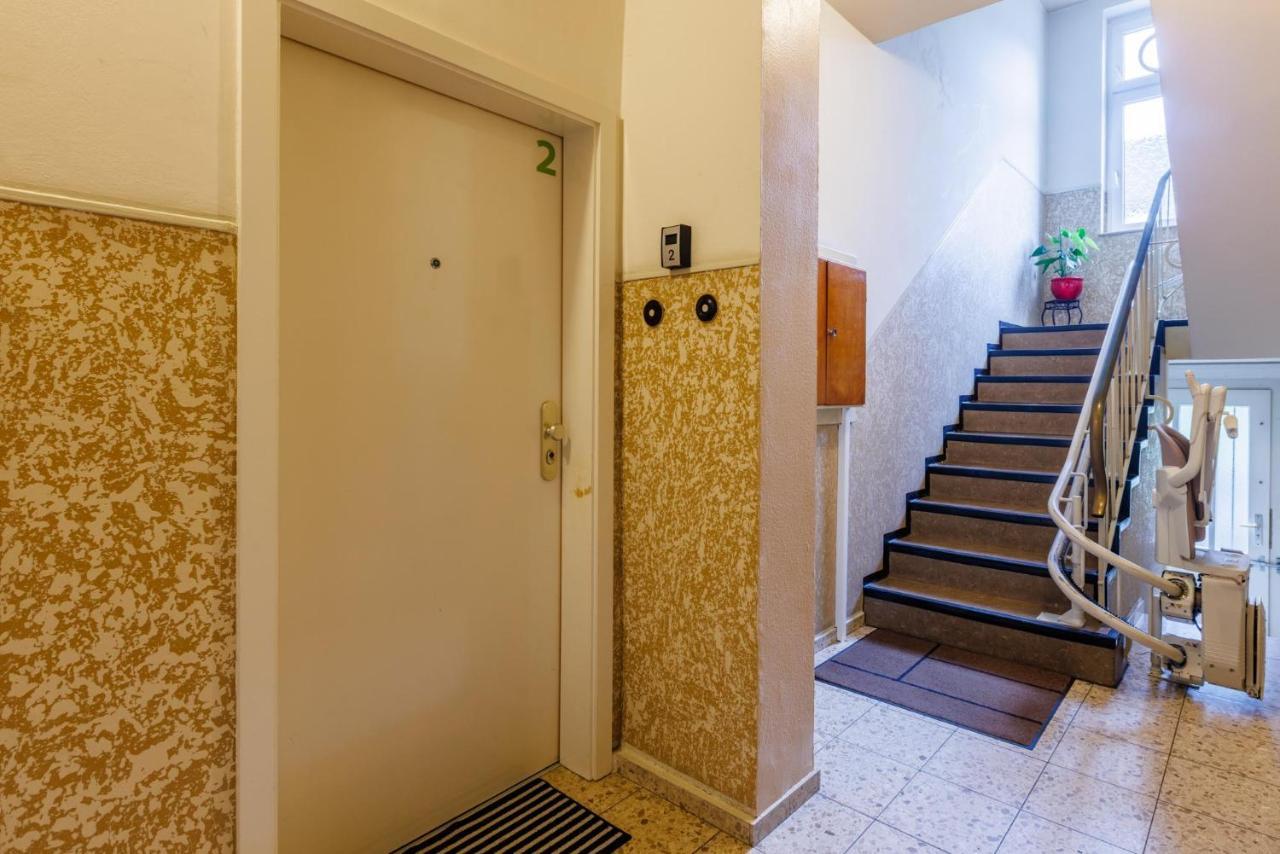 Glueck Auf Appartements Rembrandtstrasse エッセン エクステリア 写真